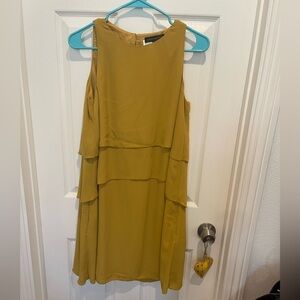 nwot banana republic Elegant Mustard tiered Layered Dress 4